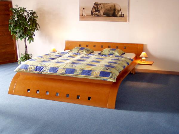 Manželská postel Speed, provedení masiv. Více barevných dezénů, kvalitní zpracování. Česká výroba.
